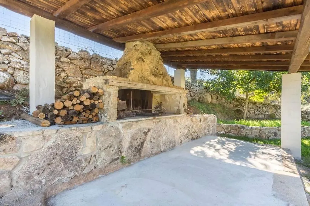 Chalet Domus De Janas Immerso Nella Natura Villa Fonni Italia